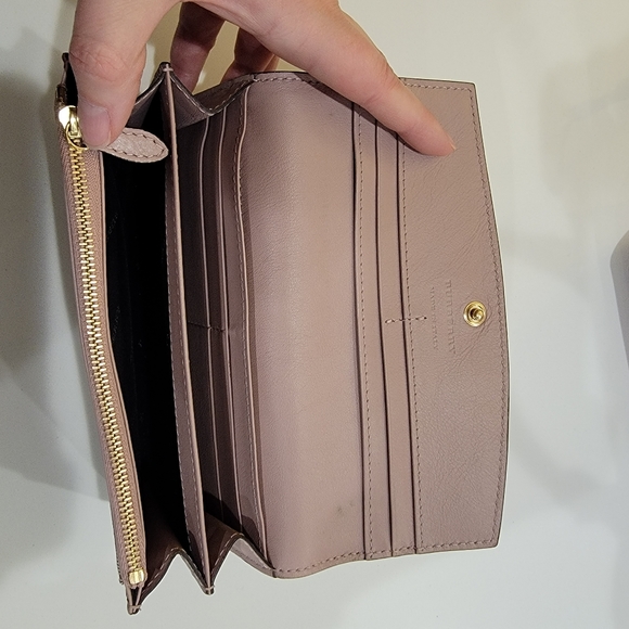 Burberry handbag and wallet - Picture 8 of 10